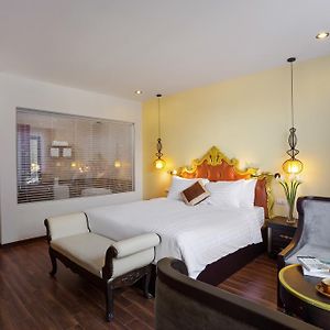 Deluxe Double Room City View